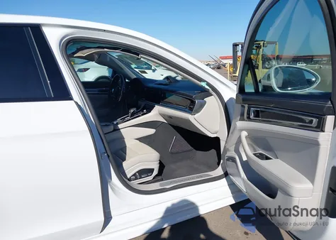 2018 Porsche Panamera 4S z USA, uszkodzony, nr VIN WP0AB2A71JL136806